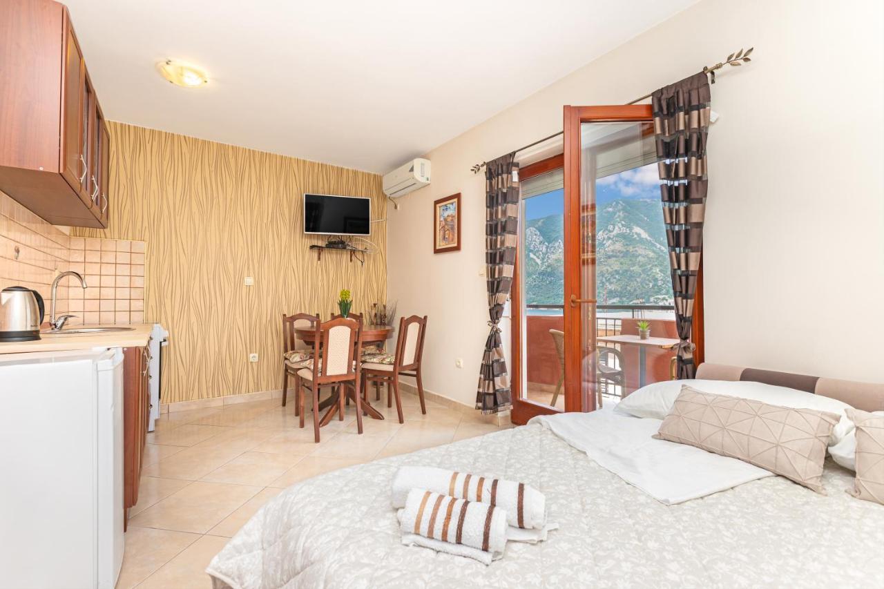 Apartments Donkovic Kotor Exterior foto